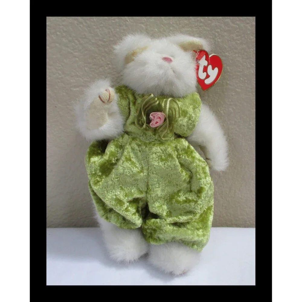 Ty Attic Treasures Katrina The White Cat in Green Velour Overalls Jointed USED